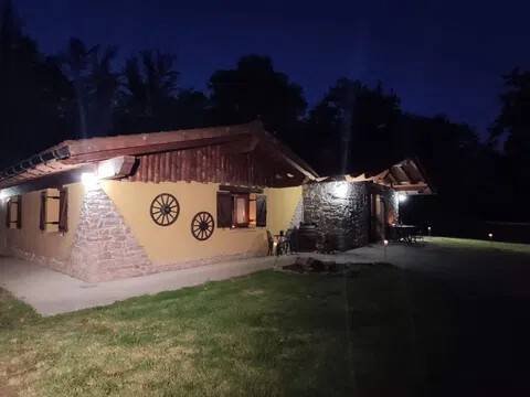 Casa de 110 m² en Asteasu