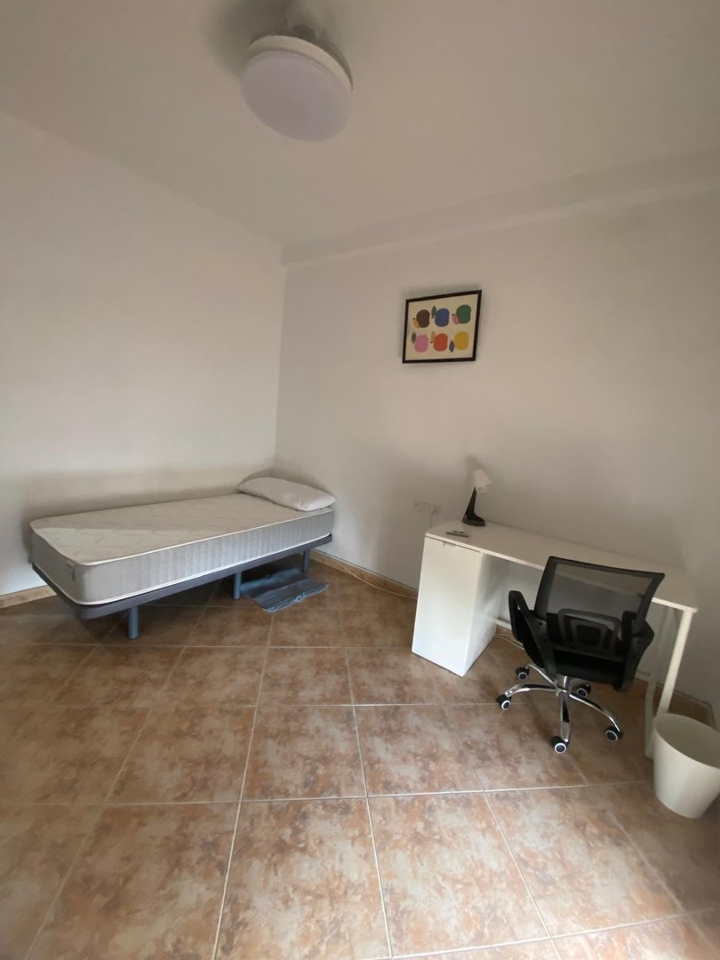 Chambre 63 m², Séville