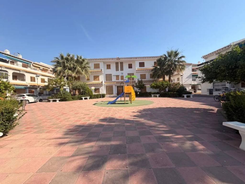 Piso de 54 m² en Santa Pola