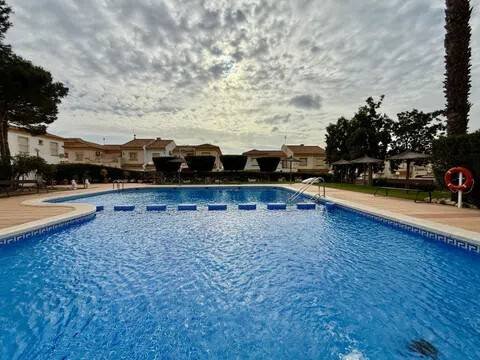Casa de 98 m² en Orihuela