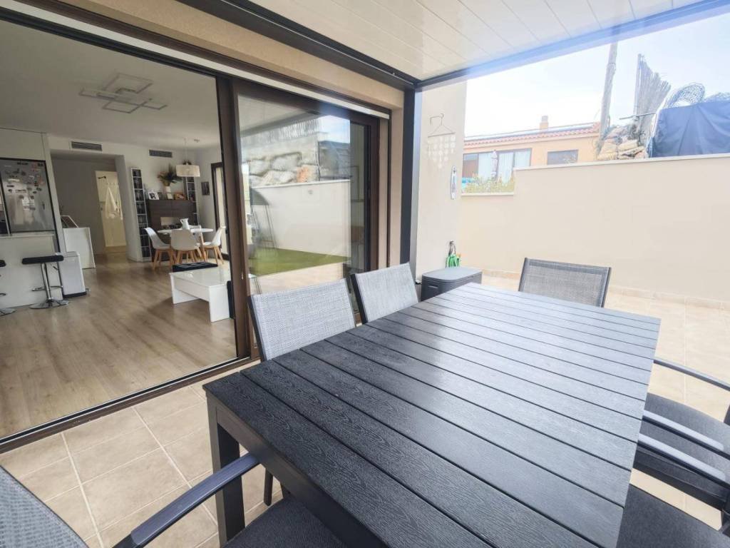 Haus 137 m² in Vilanova i la Geltrú
