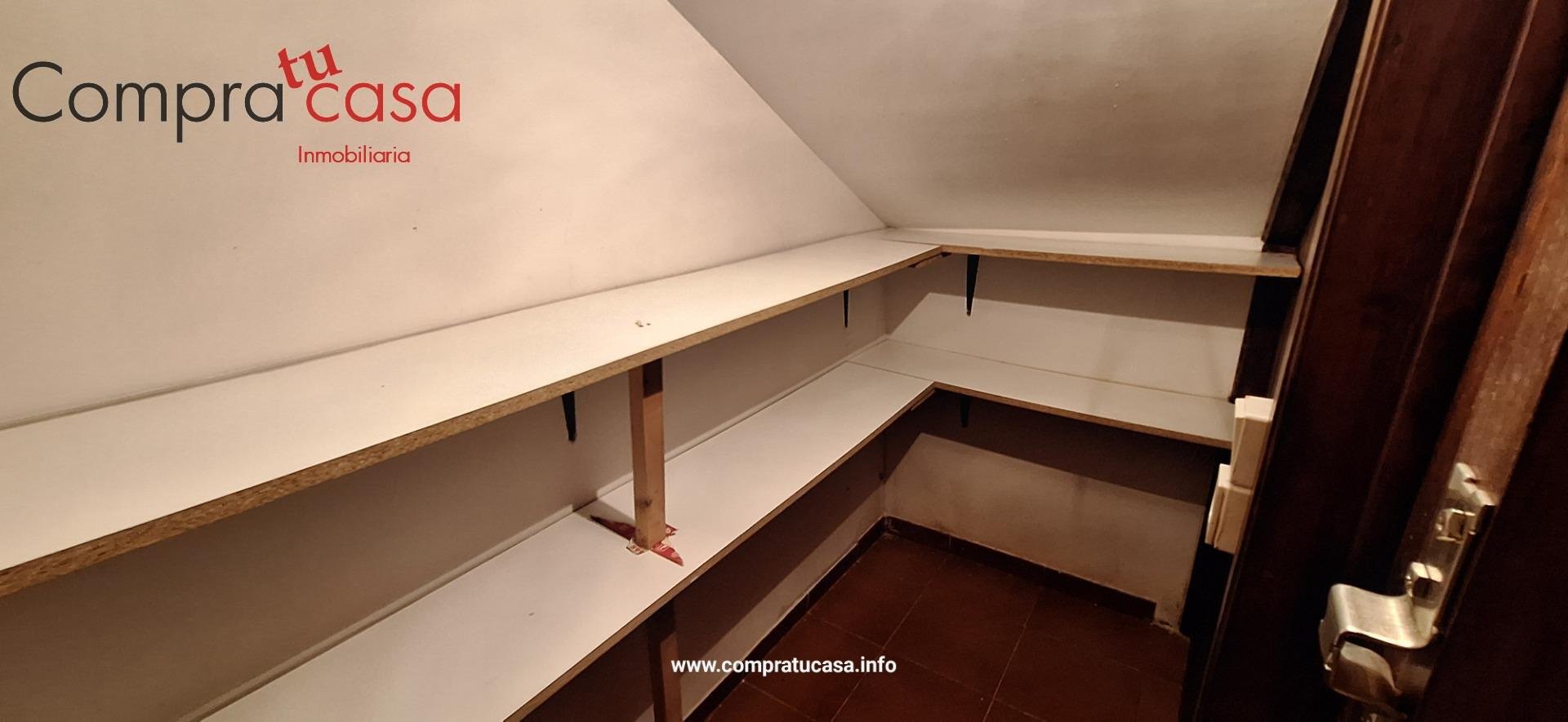 Casa de 561 m² a Espirdo