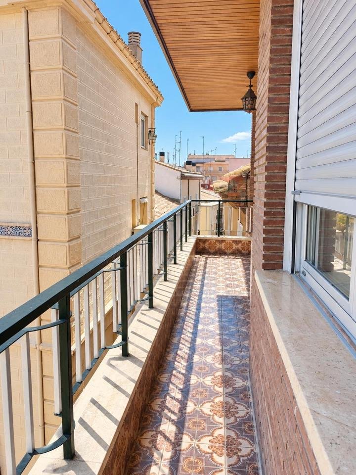Piso de 140 m² en Zaragoza
