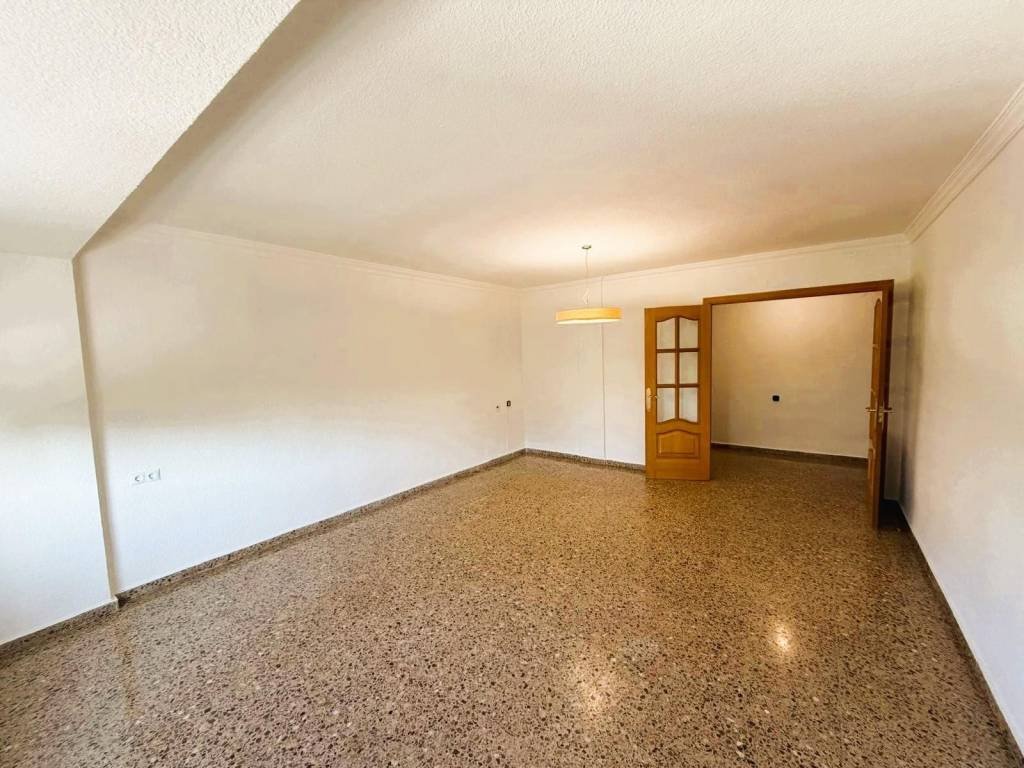 Piso de 128 m² en Quart de Poblet