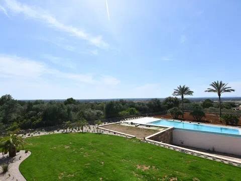 Casa de 617 m² a Campos