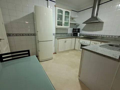 Piso de 100 m² en Carmona