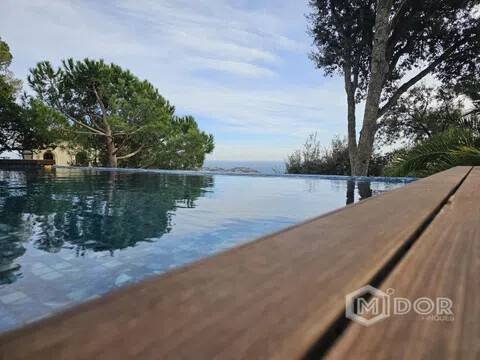 Casa de 227 m² en Sant Feliu de Guíxols