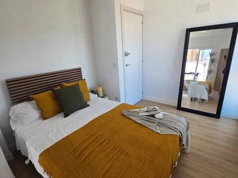 Habitació 100 m², Parla