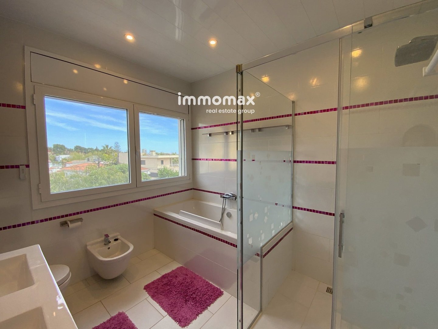 Haus 434 m² in Castelldefels