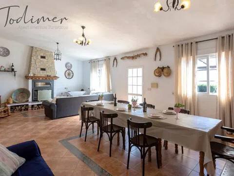 Haus 250 m² in Molvízar