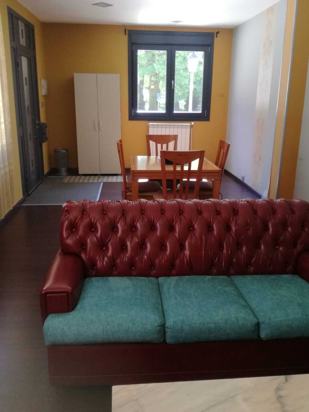 Piso de 85 m² en A Caniza