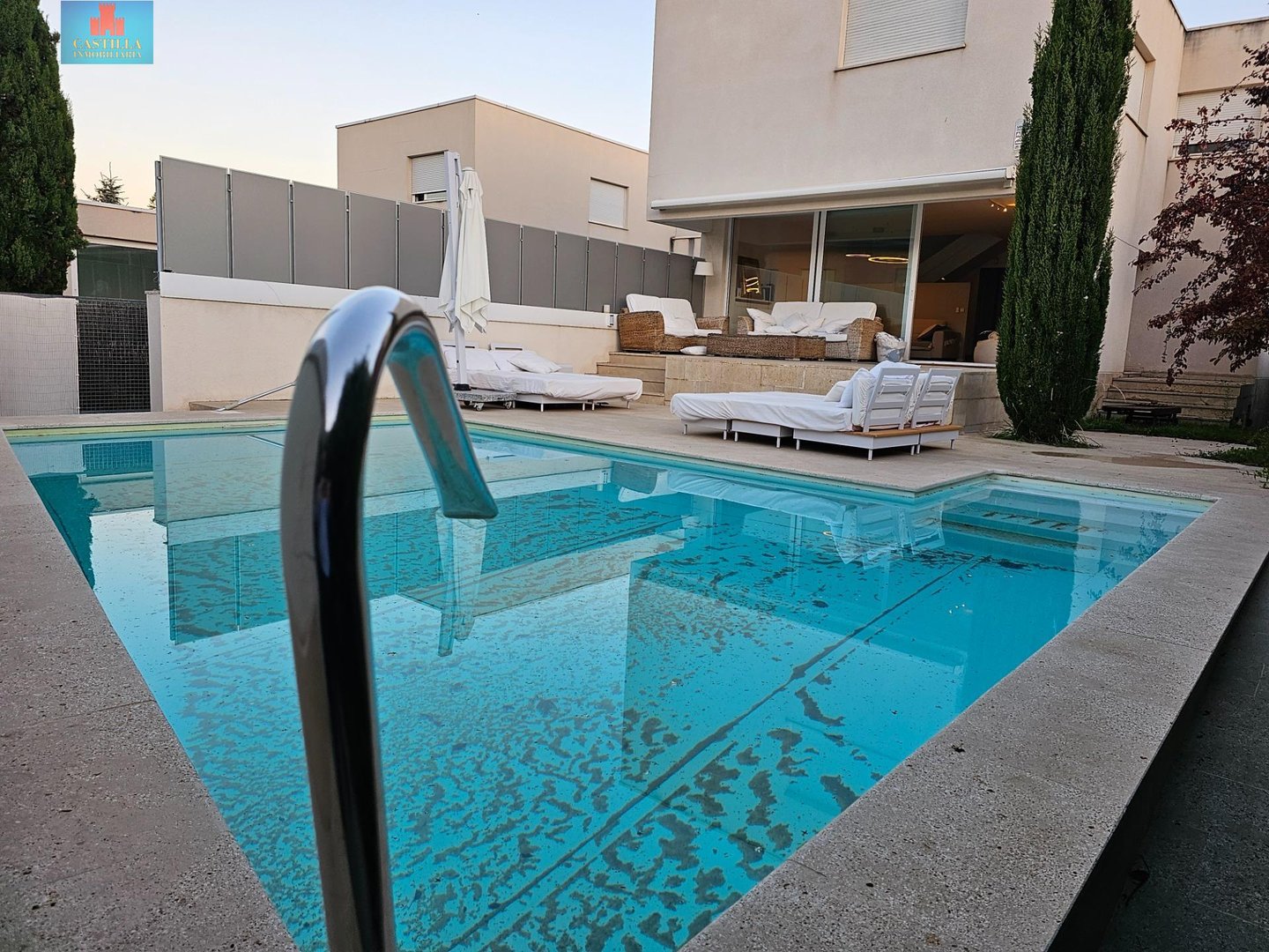 Casa de 265 m² en Ávila