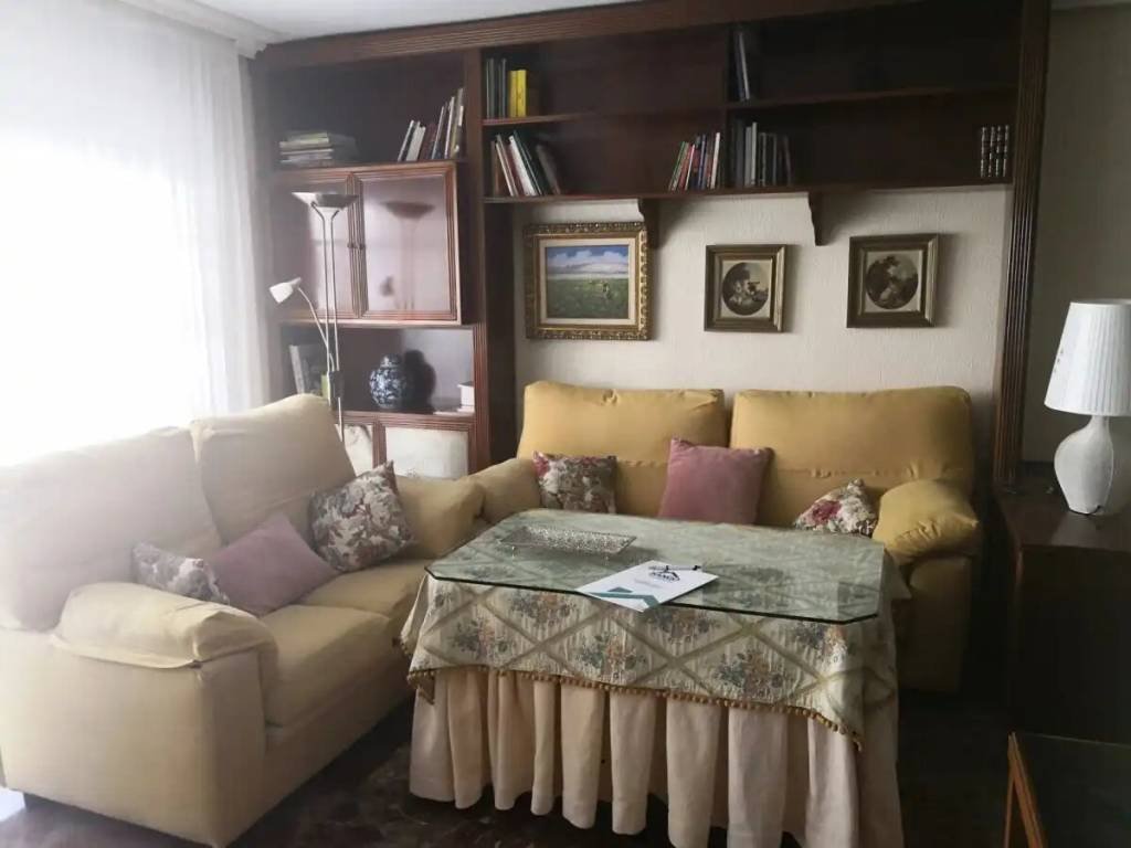Pis de 189 m² a Còrdova