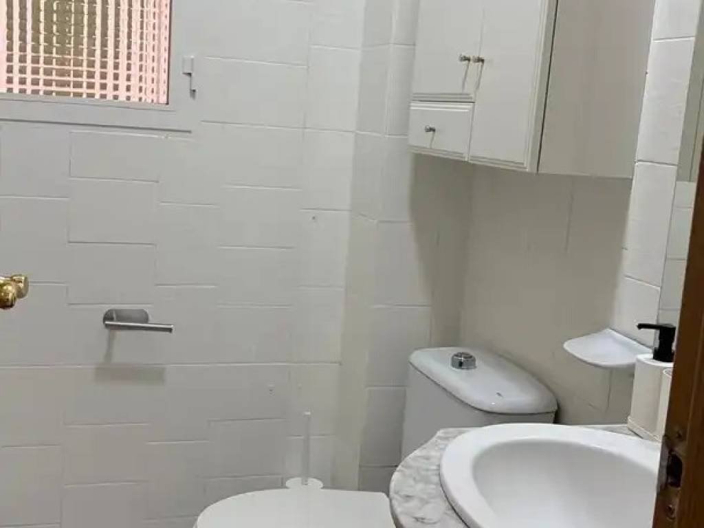 Piso de 100 m² en Granada