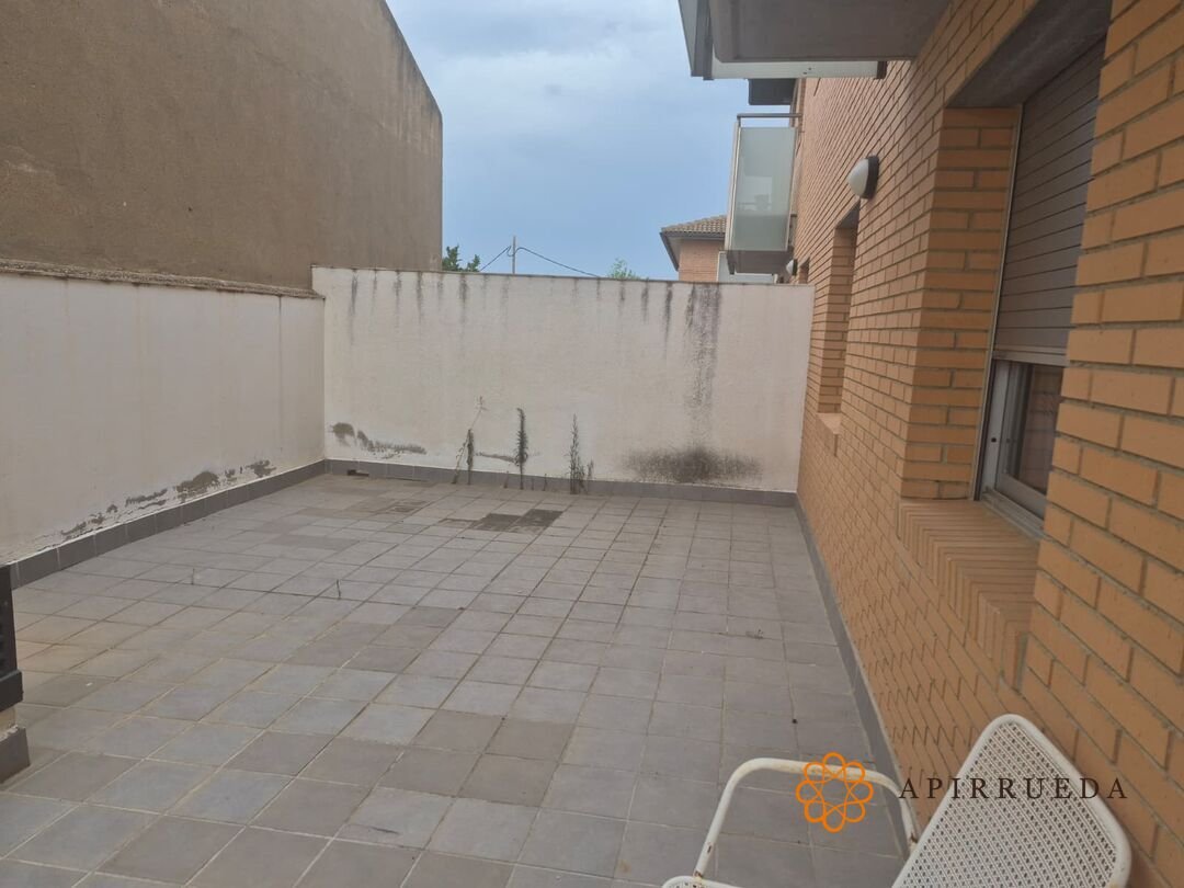 Piso de 116 m² en Escatrón