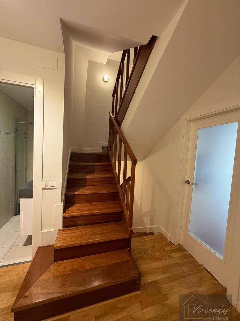 Casa de 380 m² a Pozuelo de Alarcón