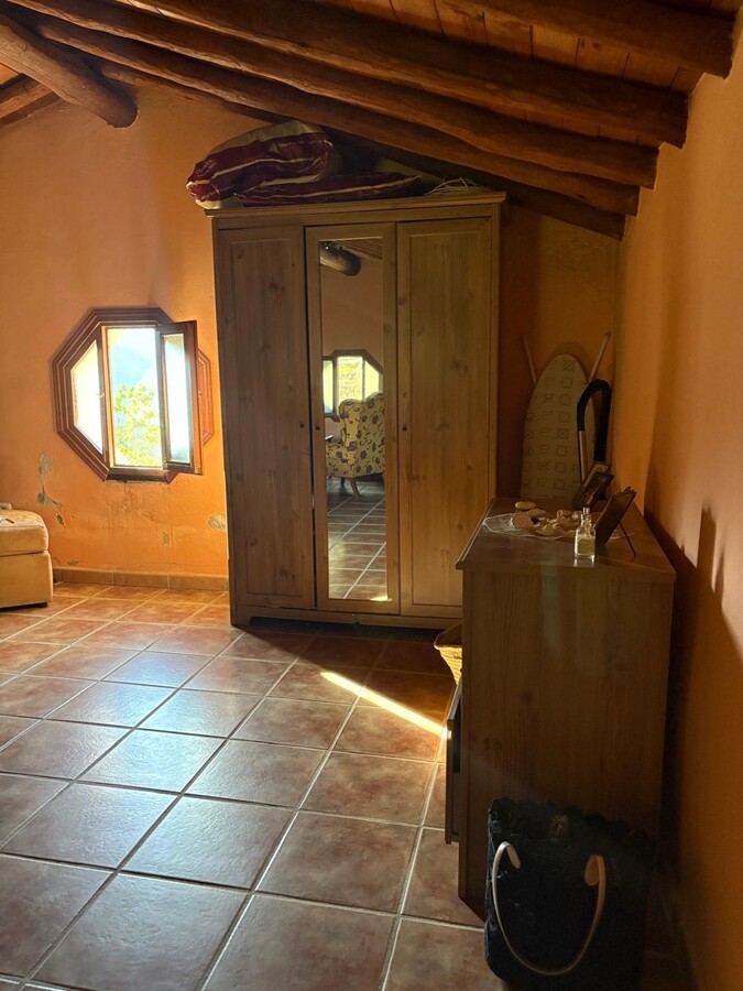Квартира 225 м² в Jubrique