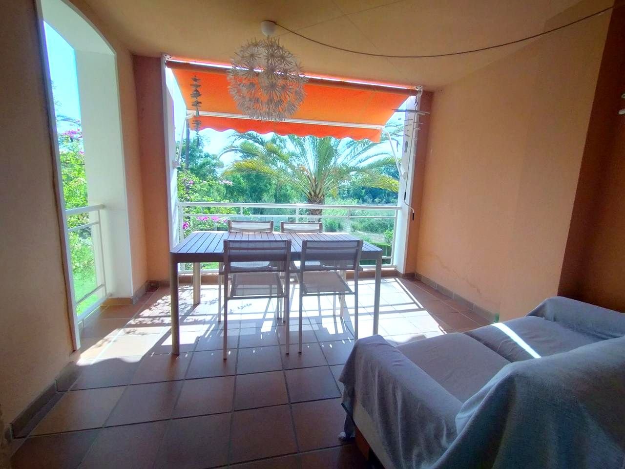 Piso de 95 m² en Oliva