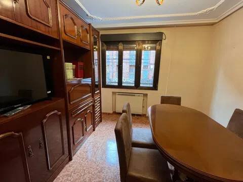 Piso de 65 m² en Aller