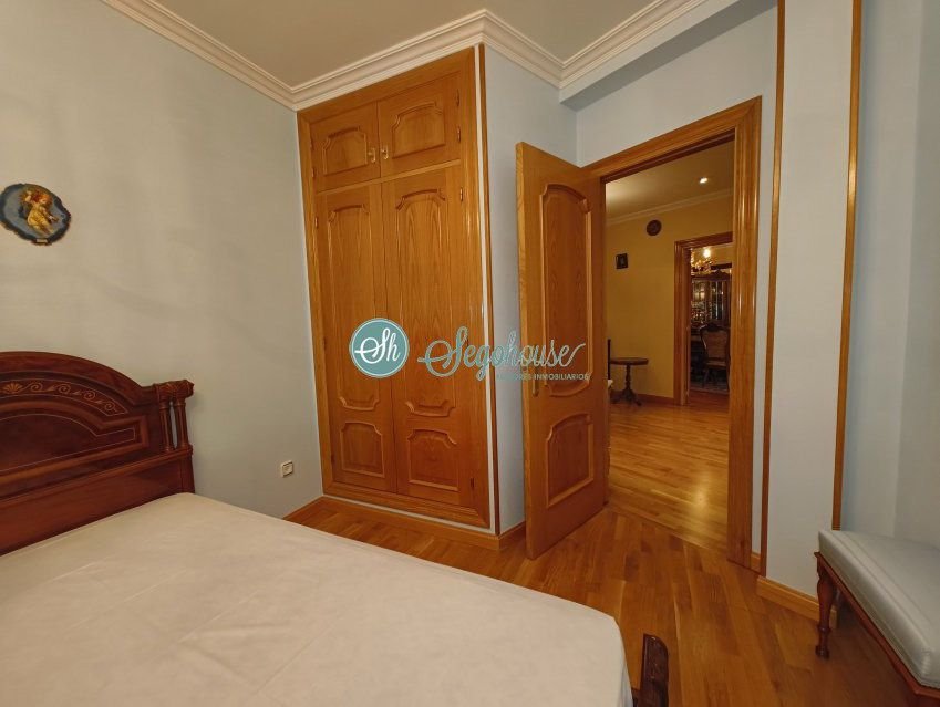 Piso de 200 m² en Segovia