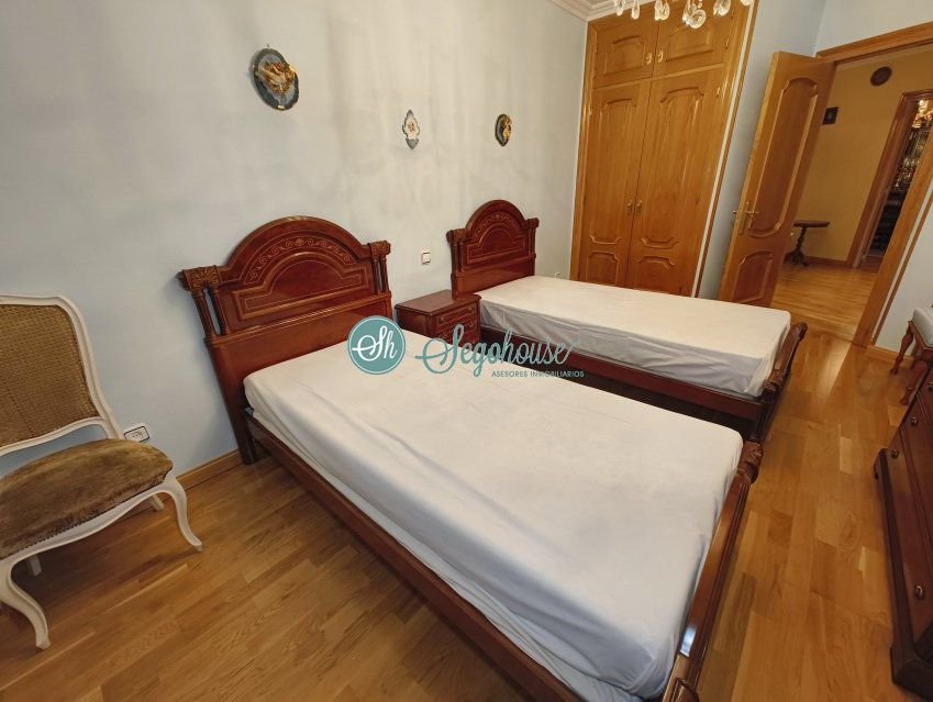 Piso de 200 m² en Segovia