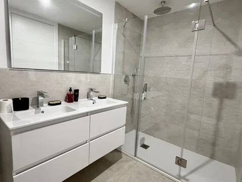 Piso de 324 m² en Estepona