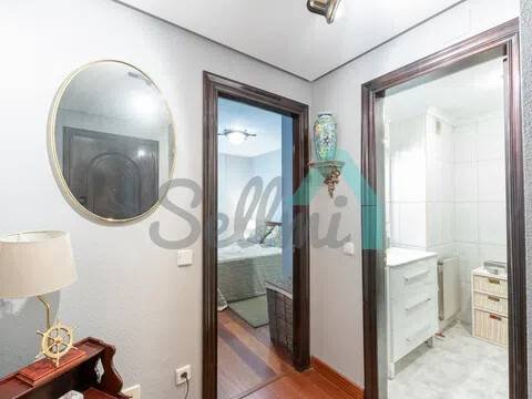 Piso de 55 m² en Oviedo