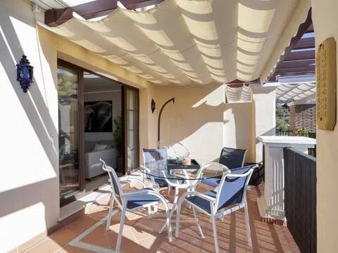 Wohnung 100 m² in Benahavís