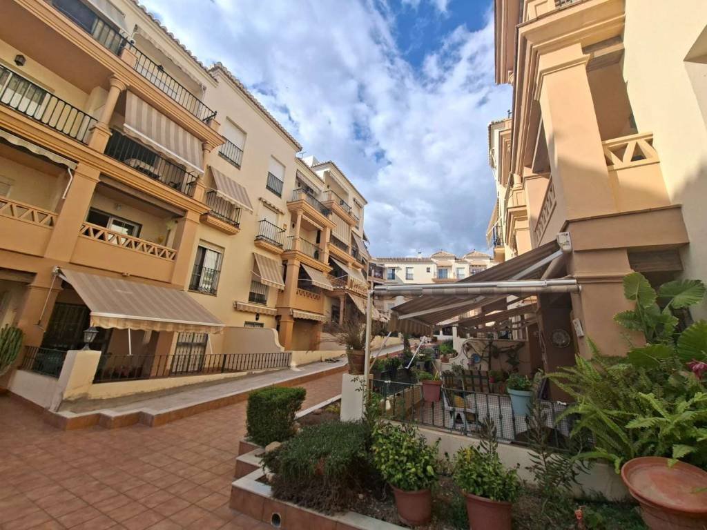 Piso de 80 m² en Torrox