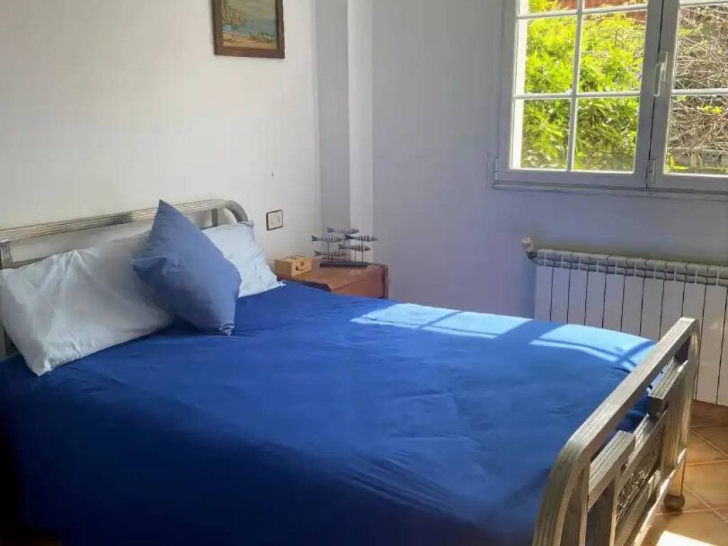 House 300 m² in Cangas de Morrazo