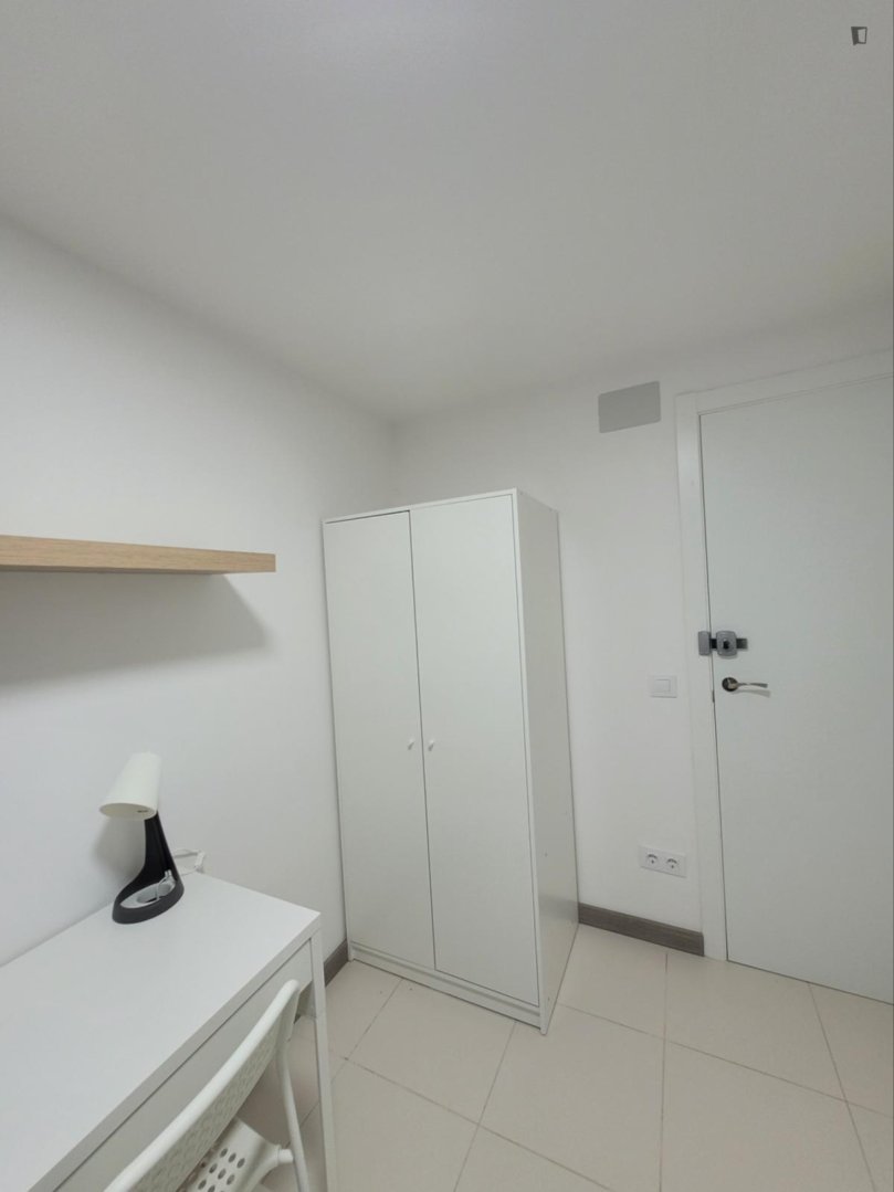 Habitació de lloguer, l'Hospitalet de Llobregat