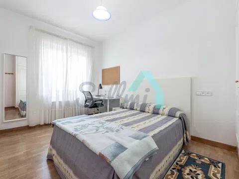 Appartamento 87 m² a Oviedo