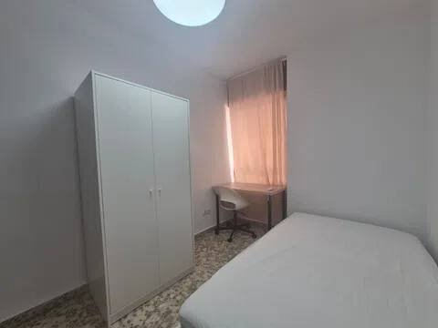 Piso de 130 m² en Almería