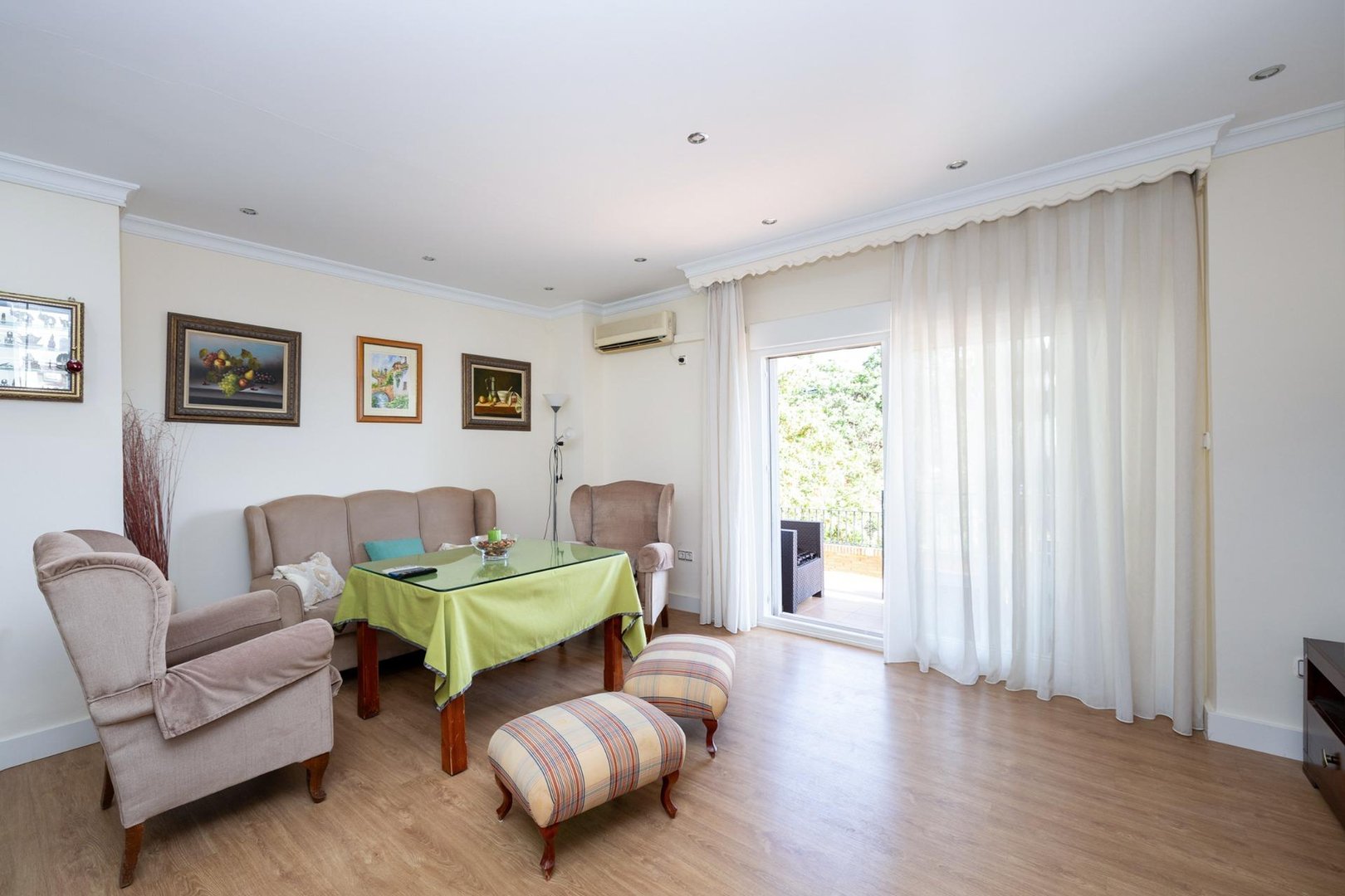 Piso de 130 m² en Granada