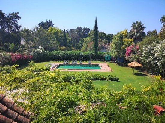 Casa de 400 m² en San Roque