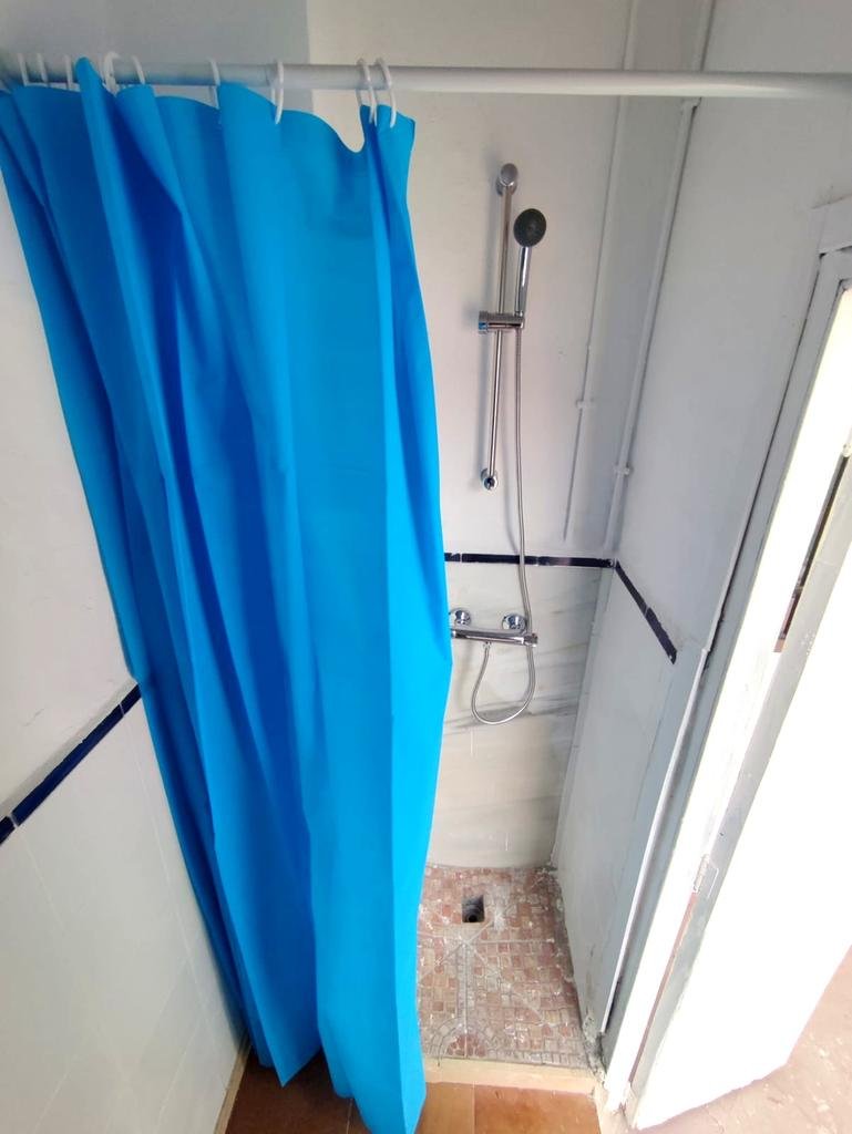 Habitación 310 m², Granada