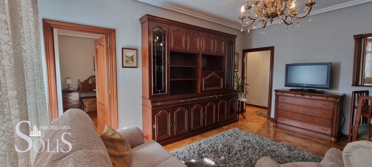 Wohnung 130 m² in Oviedo