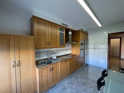 Piso de 120 m² en Narón