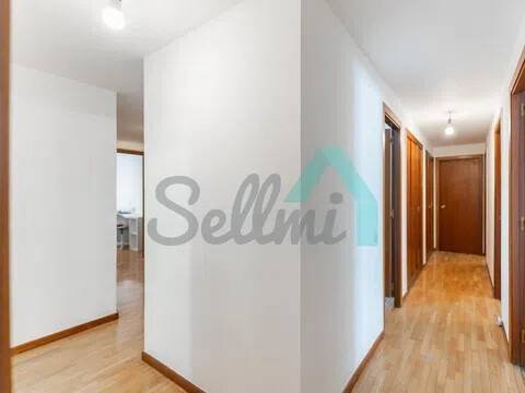 Piso de 127 m² en Oviedo