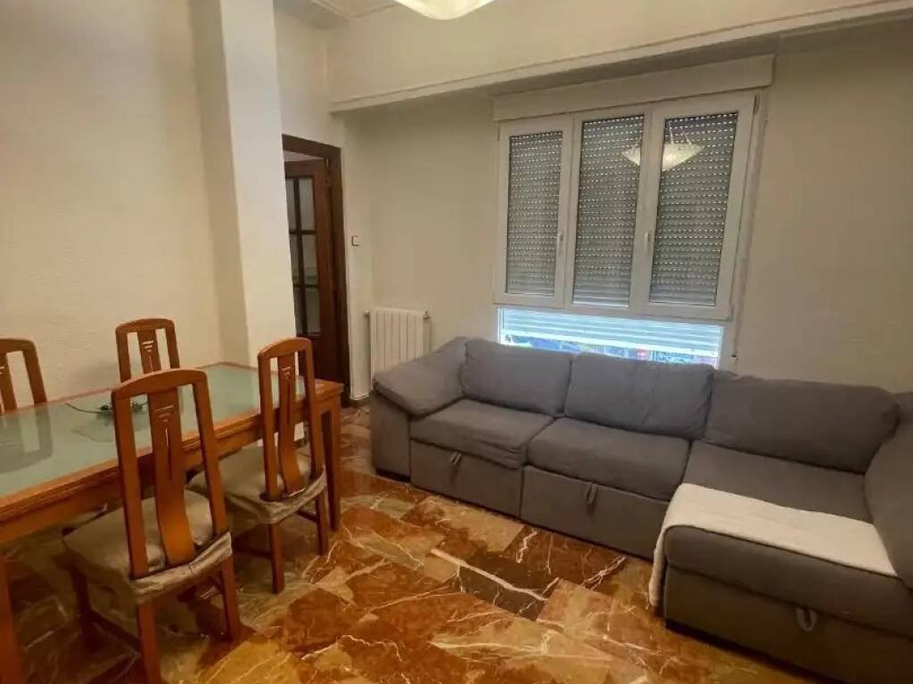 Piso de 90 m² en Valencia