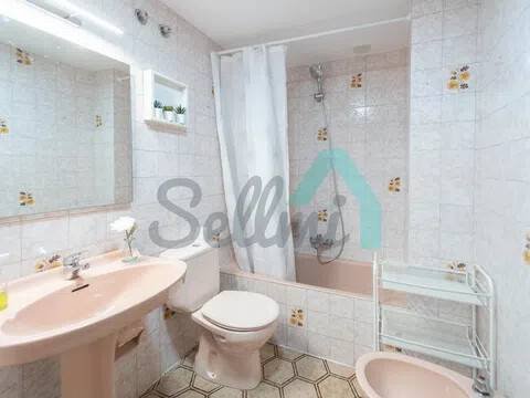 Piso de 107 m² en Oviedo