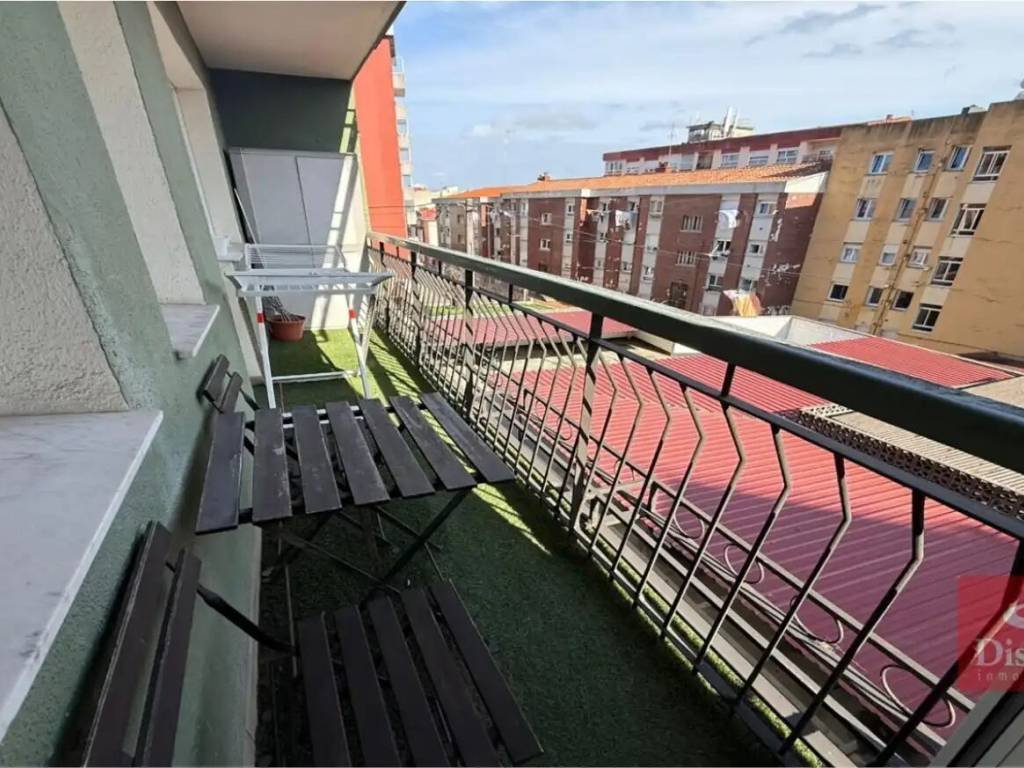 Piso de 100 m² en Santander