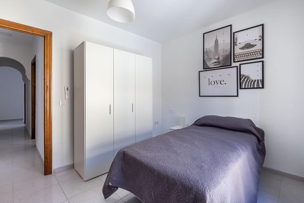 Appartement 90 m² à Armilla