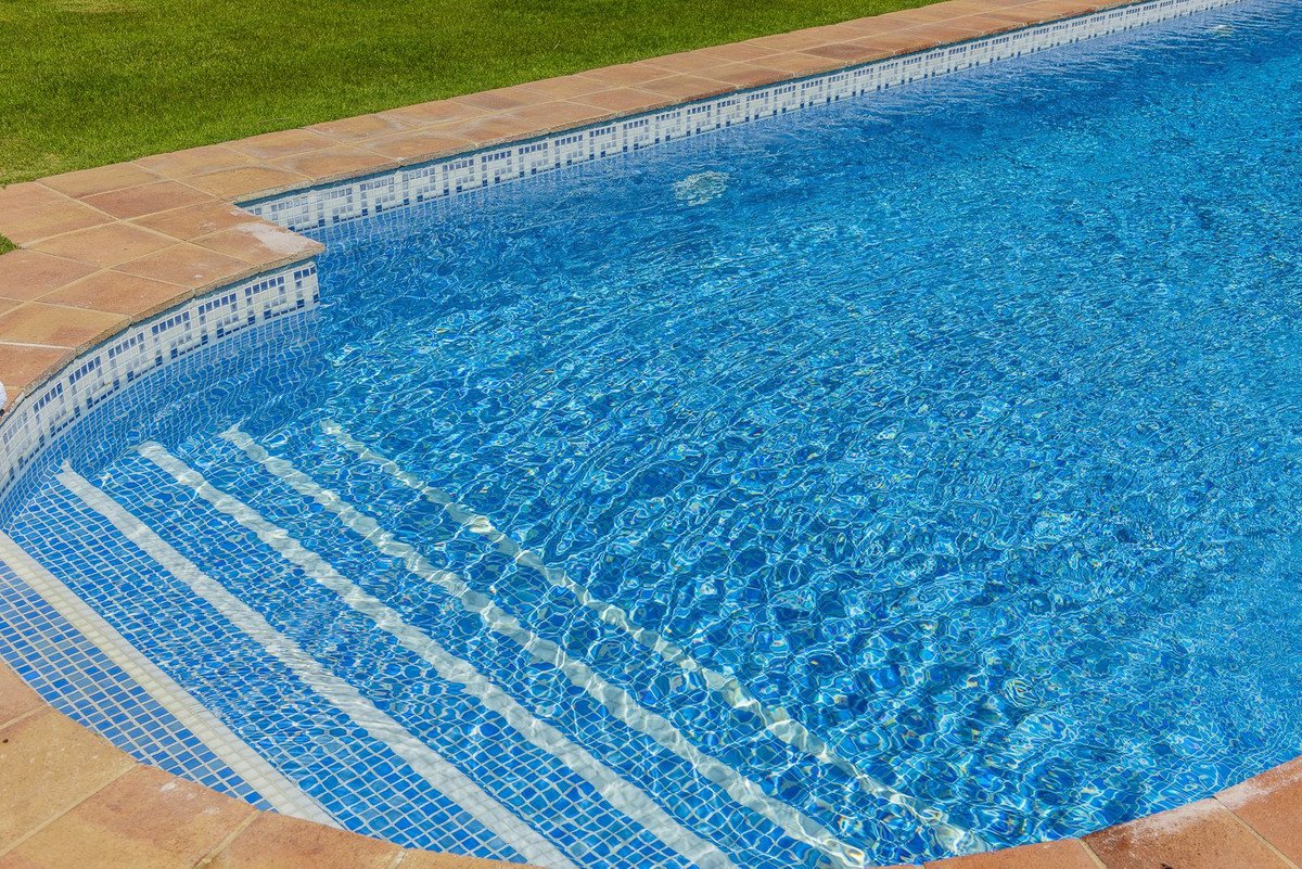 Casa de 319 m² en Estepona