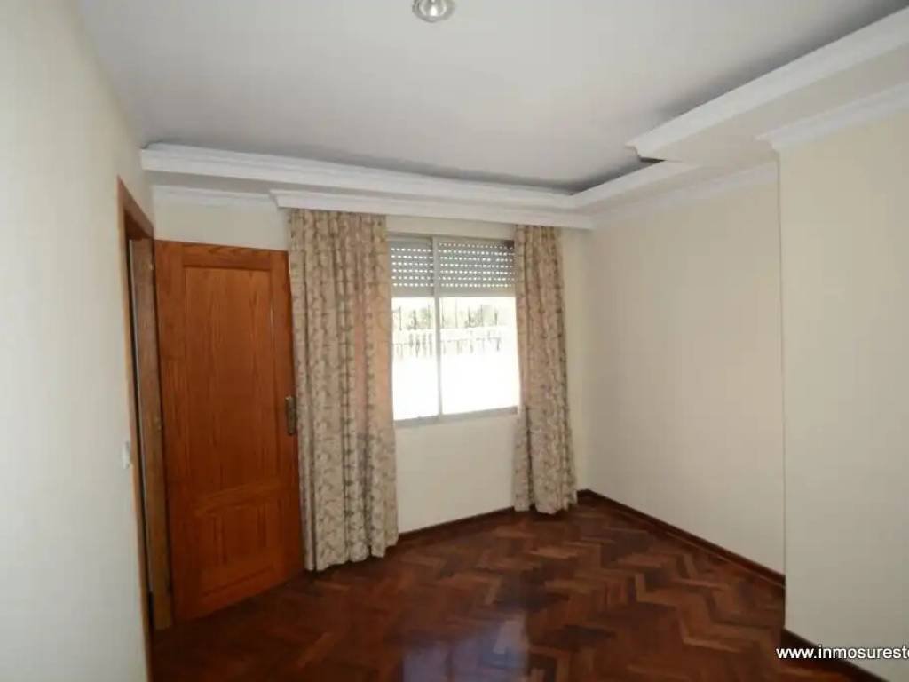 Pis de 150 m² a Oriola