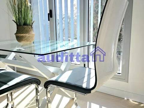 Piso de 90 m² en Sevilla