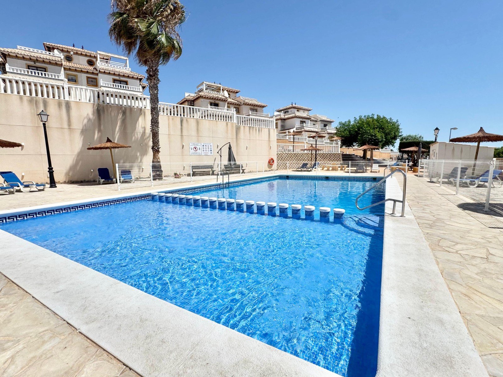 Casa de 100 m² en Orihuela