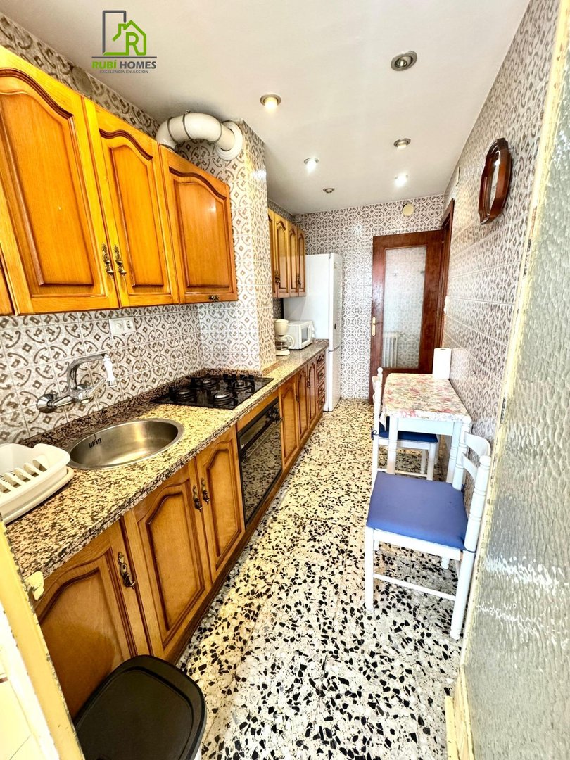 Piso de 115 m² en Granada