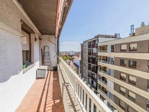 Appartement 93 m² à Saragosse