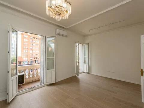 Wohnung 95 m² in Alicante